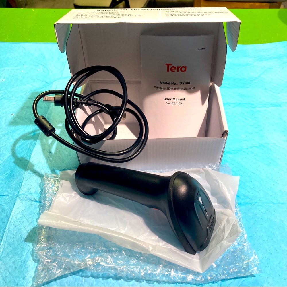 Tera D5100 Black & Orange Wireless and Wired Shockproof 1D/2D Barcode Scanner